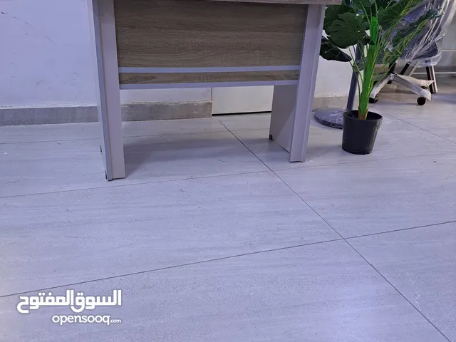 مكتب دراسي خشب مع ادراج فقط25دينار  100×50