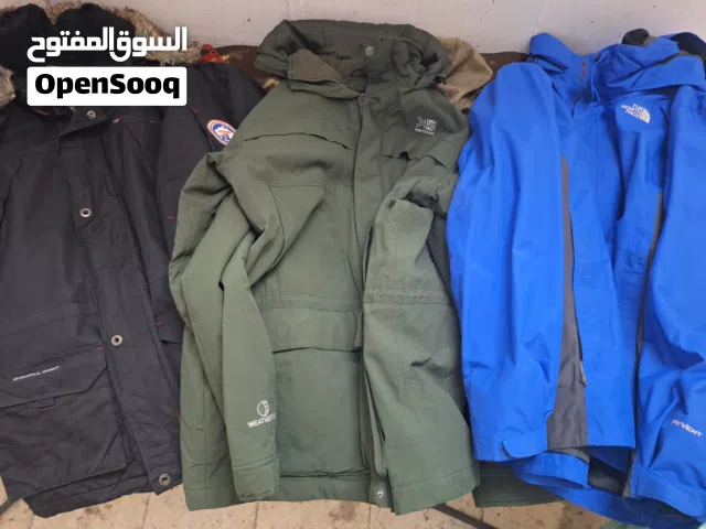 بحاله الوكاله الشروه بالكامل بسعر مغري جاكيت رجالي ماركه عالميه