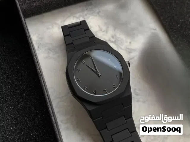 الساعة الإسلامية الoriginal – رمز الفخامة والبساطة في آنٍ واحد مصنوعة من الالياف الكربونية