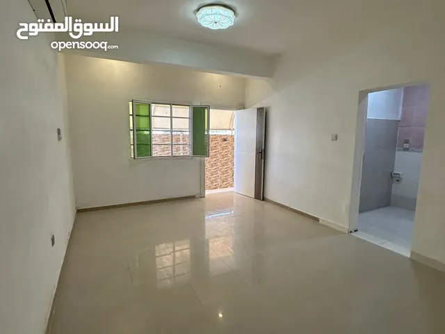 25 m2 Studio Apartments for Rent in Muscat Al Khuwair