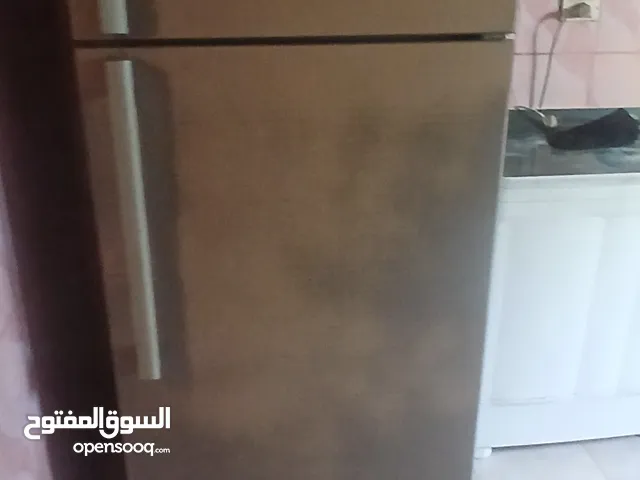 ثلاجة للبيع (26) قدم للتواصل