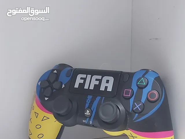 كنترولر بلايستيشن 4
