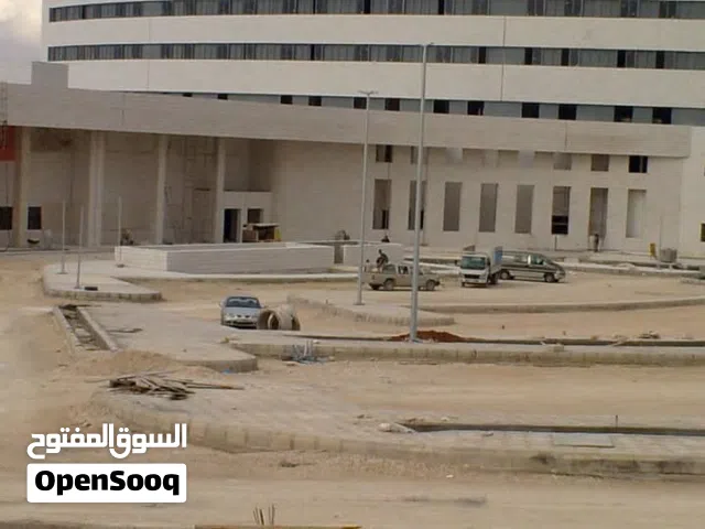 متوفر جميع مواد البناء