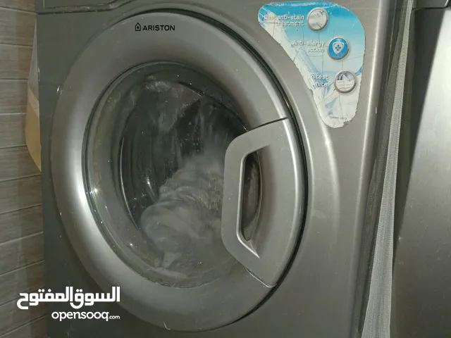 غسالة أريستون 9 كيلو للبيع