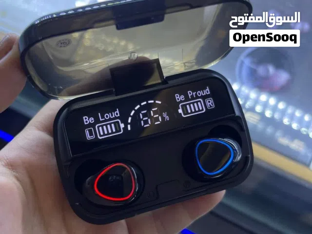 سماعات مدمجة بشاحن متنقل