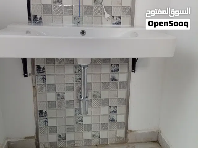 محمد لاعمال السباكه  تاسيس تشطيب  صيانه تركيب وصيانة  سخانات تركيب بومبات وجميع اعمال السباكه