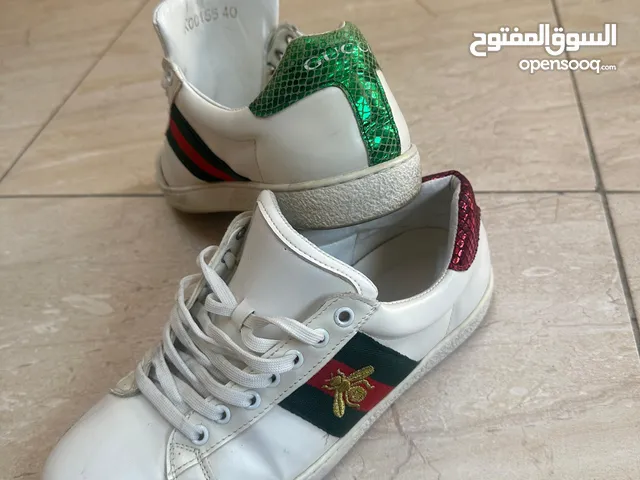 شوز جوتشي اورجينال للبيع