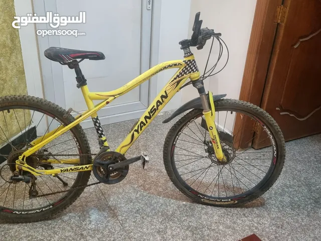 دراجة هوائية مع بريك مستعملة قليل