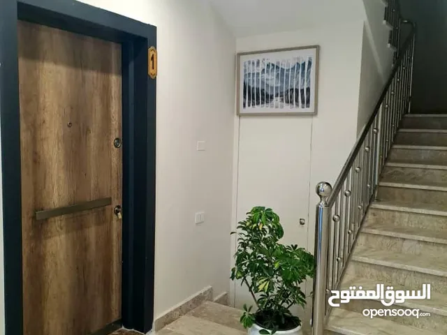 مبنى اداري للايجار 4 ادوار في النوفليين موقع ممتاز مع وجود باركن لسيارات