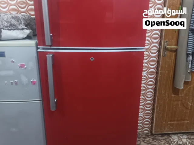 ثلاجه حجم عائلي كبيره نوع سونك مستعمله مال بيت مثل ما واضح بالصور وشغاله فول وعله حسب الاصول.