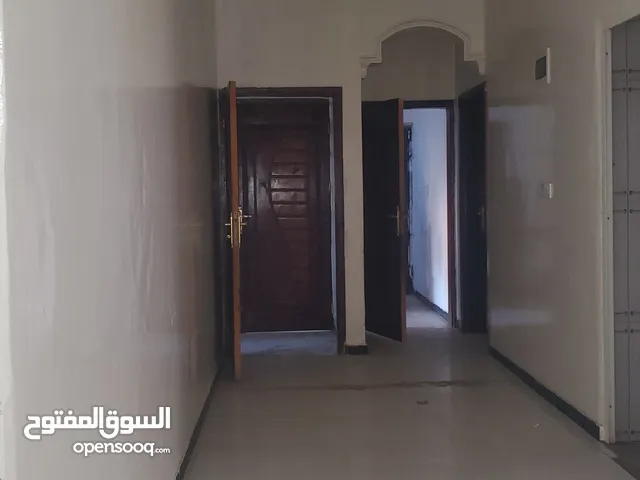 400 m2 4 Bedrooms Townhouse for Rent in Sana'a Other