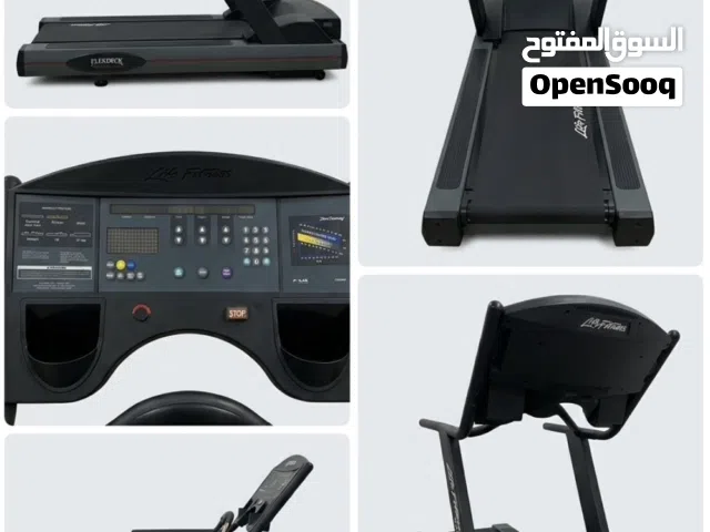 جهاز جري لايف فتنس أصلي  (Life Fitness 9500HR)