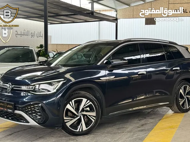 Used Volkswagen ID 6 in Zarqa