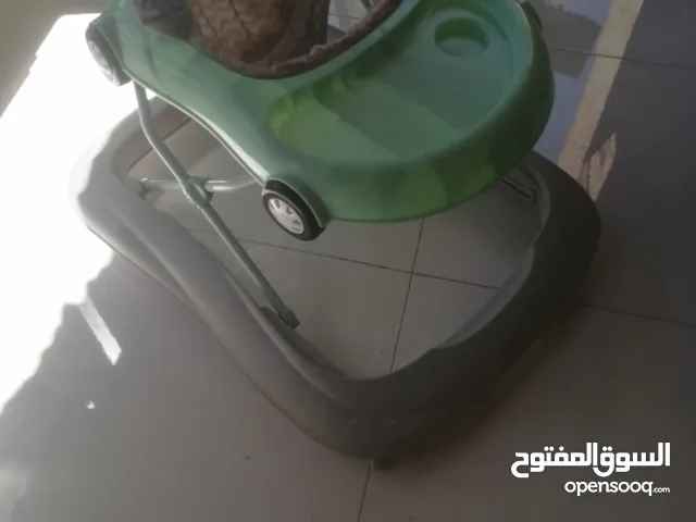 عربايه اطفال داخل البيت وكاله .السعر على التلفون