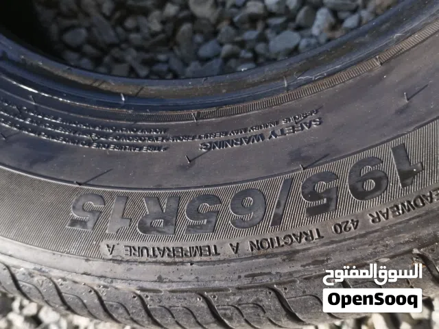 للبيع اطارات رنج 15 نظاف موديل 23