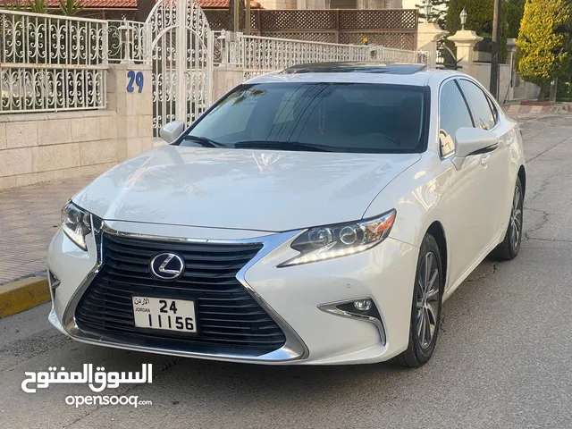 Lexus ES300 2016 fully loaded like new