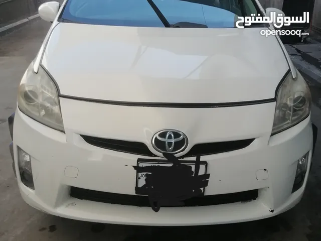 تويوتا بريوس