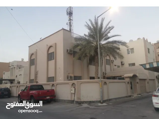 فيلا للبيع قلالي