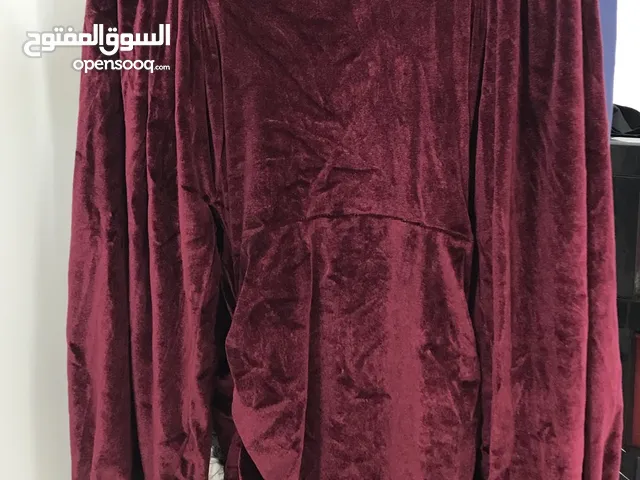 ملابس حفلات مستعملة