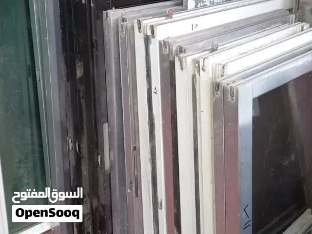 شبابيك مستعملة المتر 27 دينار مع تركيب