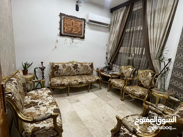 تخم مصري نضيف جداً