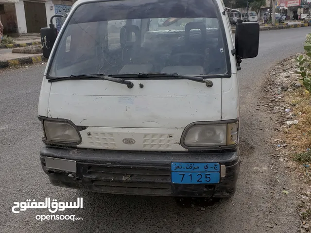 Used Kia Other in Taiz