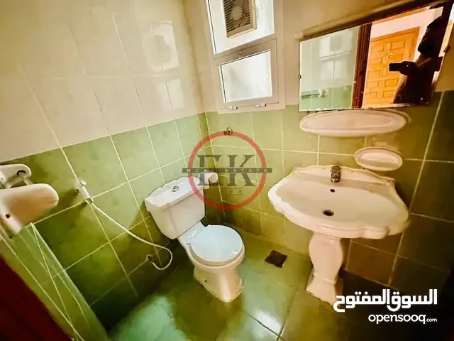 170 m2 2 Bedrooms Apartments for Rent in Al Ain Al Jimi