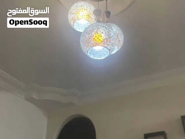 ثريات البيع بسعر مستعمل