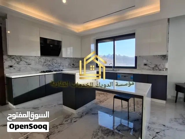 شقة دوبلكس / لم تسكن / فاخرة / بإطلالــــه رائعة / عبدون