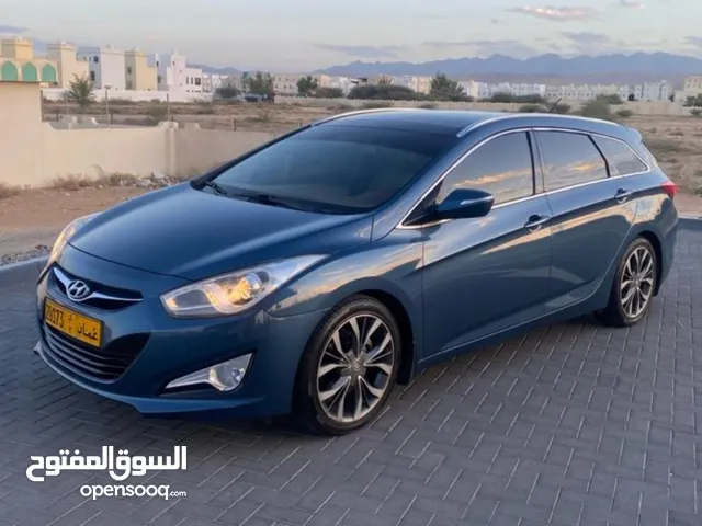 Used Hyundai i40 in Al Batinah