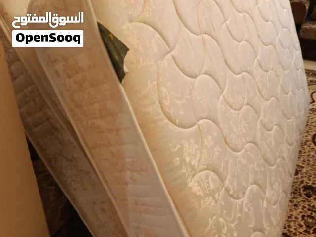 فرشات بحال الوكالة