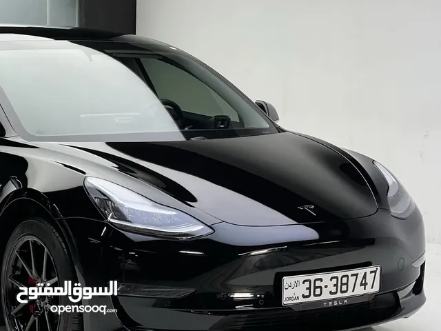 تيسلا موديل 3 ستاندرد (كلين تايتل) لون اسود Telsa model 3 clean title