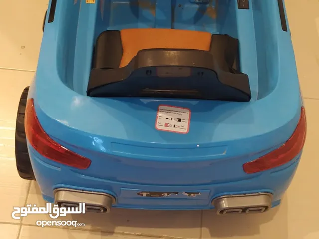سيارات اطفال كبيرة للبيع : شاحن سيارة اطفال : اطفال كبيرة في الكويت