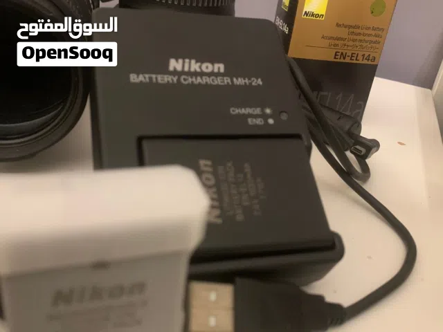 كاميرا نيكون D3200