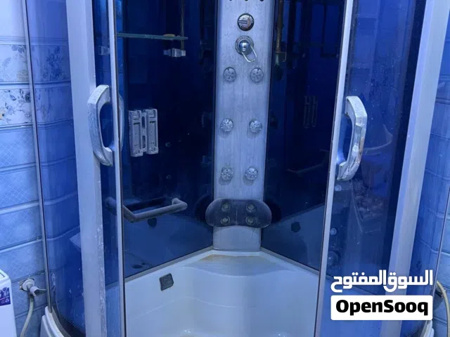 حمام للبيع