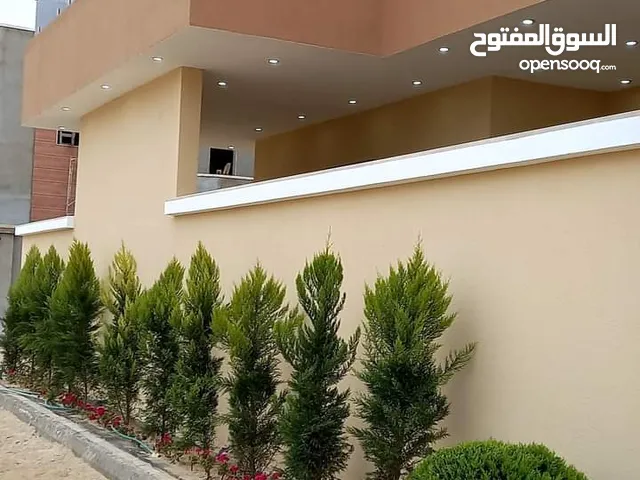 380m2 More than 6 bedrooms Villa for Rent in Benghazi Venice