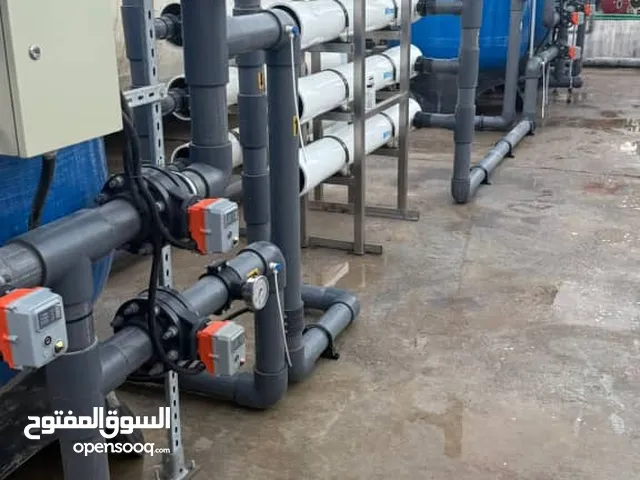 محطات تحليه المياه الجوفيه وتحليه مياه البحر للبيع ومعالجة مياه الآبار معالجة مياه الصرف الصحي
