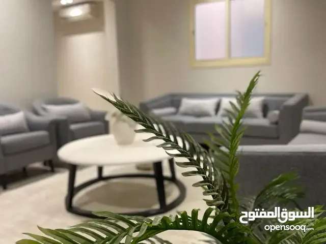 80 m2 3 Bedrooms Apartments for Rent in Al Riyadh Al Malqa