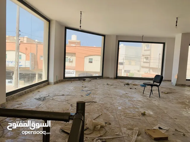 Monthly Showrooms in Tripoli Zanatah