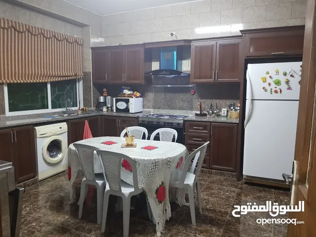 199 m2 4 Bedrooms Apartments for Sale in Amman 3rd Circle