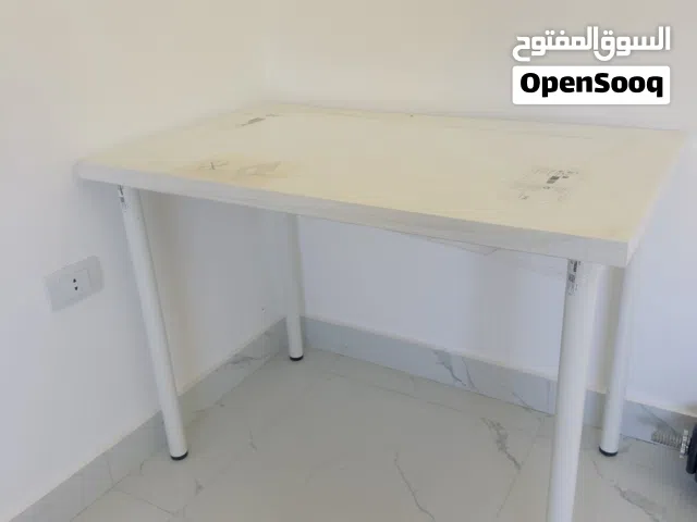 مكتب دراسة لون ابيض مقاس 60*120 ايكيا جديد