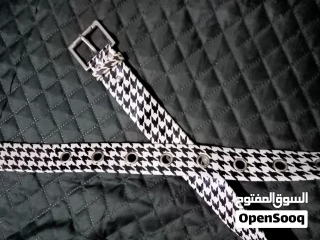 حزام اسود في ابيض جديد