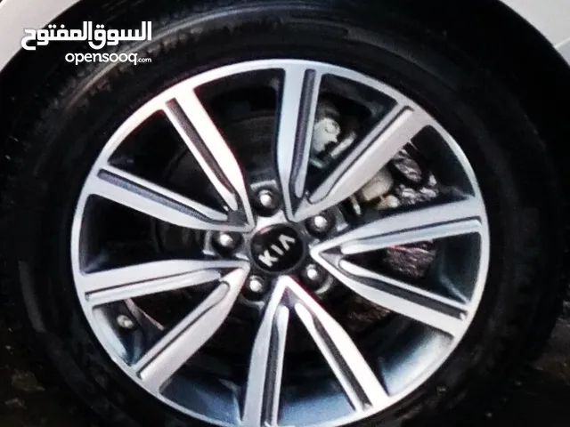 تگ تاير كامل ويل وتاير حجم 16 جديد غير مستعمل تاير كومهو