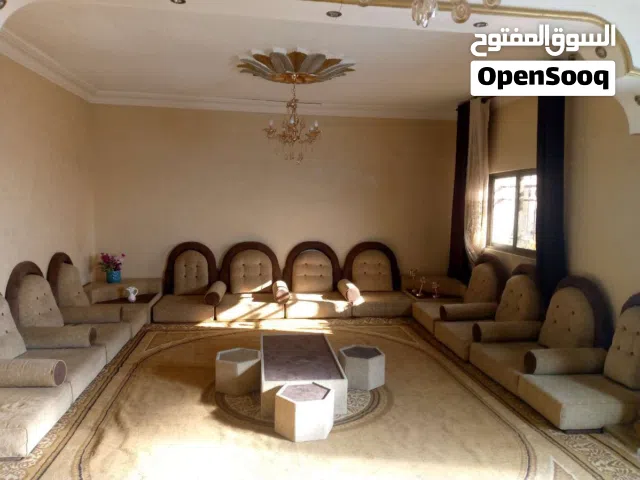 جلسة خليجية للبيع