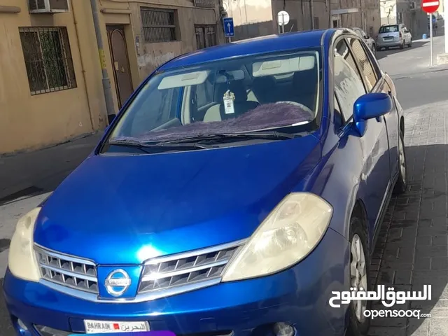 Nissan Tiida model 2009