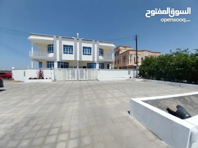 400 m2 5 Bedrooms Villa for Rent in Muscat Al Maabilah