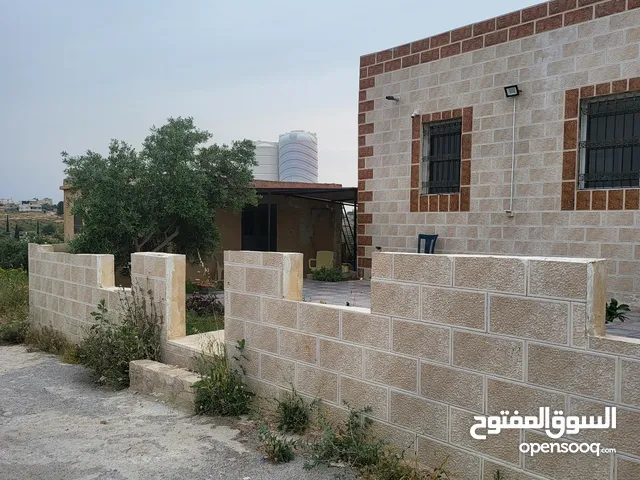 160 m2 4 Bedrooms Townhouse for Sale in Irbid Kufr Jayez