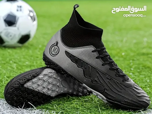 43.5 Sport Shoes in Muharraq