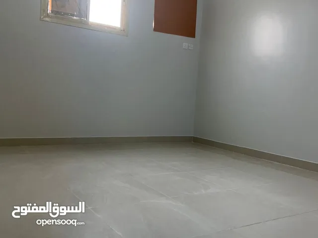 186 m2 3 Bedrooms Apartments for Rent in Al Madinah Shadhah