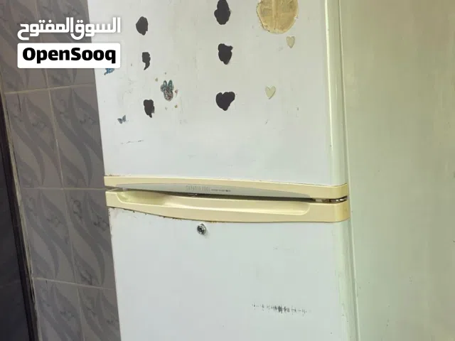 ثلاجه ال جي  سعرها 75(قابل للتفاوض)